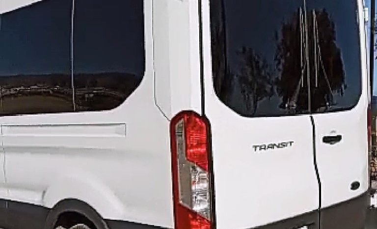 ¡¡Chollazo!! Furgoneta camper Ford Transit Combi H3 – L3 año 2018 lleno